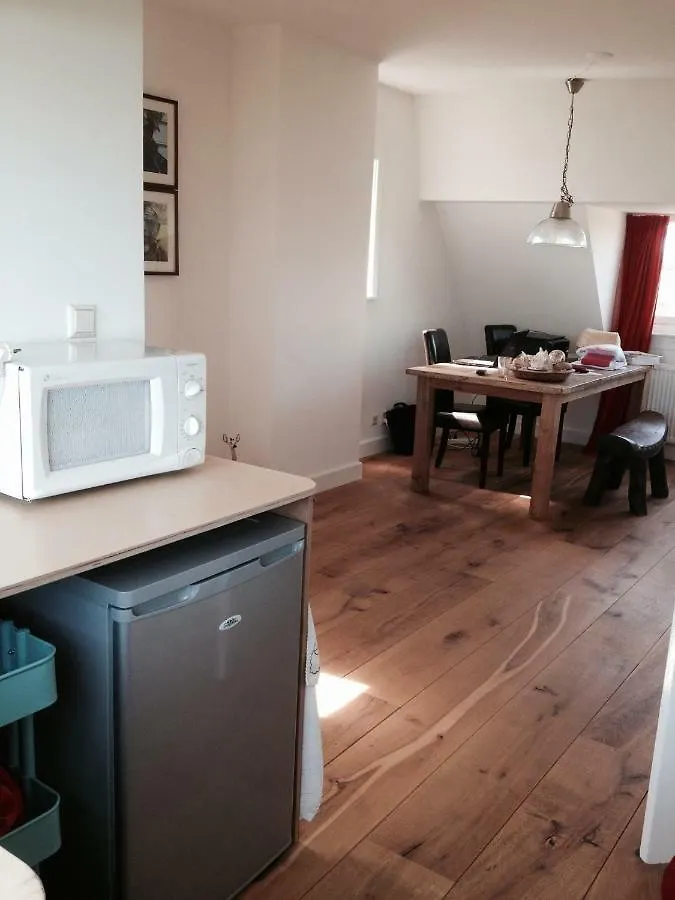 Het Witte Huis Amsterdam Bed & Breakfast