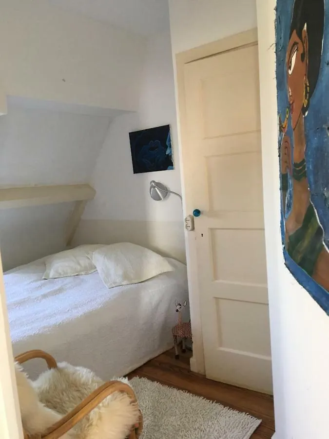 Het Witte Huis Amsterdam 0*,